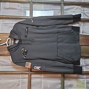 Nike NFL Carolina Panthers Adult Gray Green Salute to Service Therma-Fit Hoodie